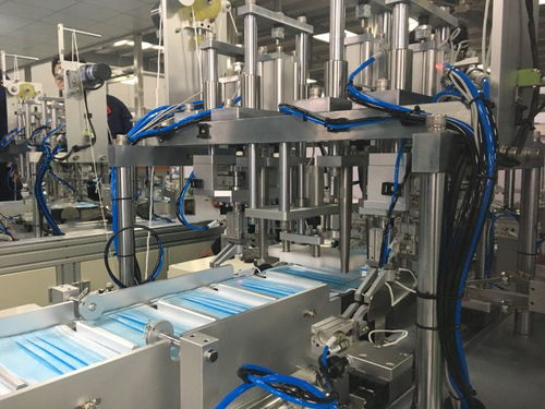 青企自主研發(fā)全自動(dòng)流水線口罩機(jī) 僅需一人照看