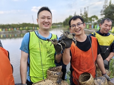 寶山湖大閘蟹品鮮節(jié)開幕 羅涇&ldquo;尋鄉(xiāng)游&rdquo;鄉(xiāng)村游玩路線發(fā)布